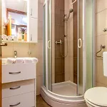 Apartma Planinski Raj شقة *